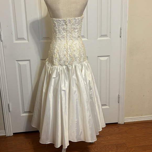 Dave & Johnny Couture Formal Mini Dress With Train / White with Cream Sequins - Picture 7 of 13